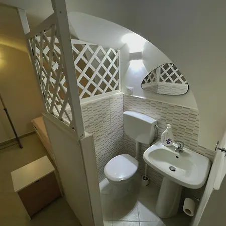 アパート La Casa Sotto Il Castello! カロヴィーニョ